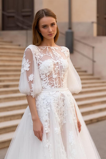 Ivoire appliqué une ligne Sweep Train Robe de mariée florale avec manches